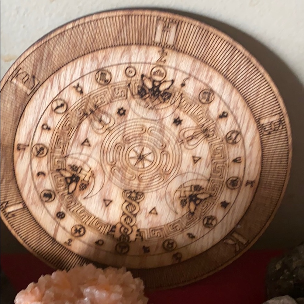 HEKATE HECATE TRIPLE GODDESS CRONE CHARGING PLATE - Picture 7 of 7